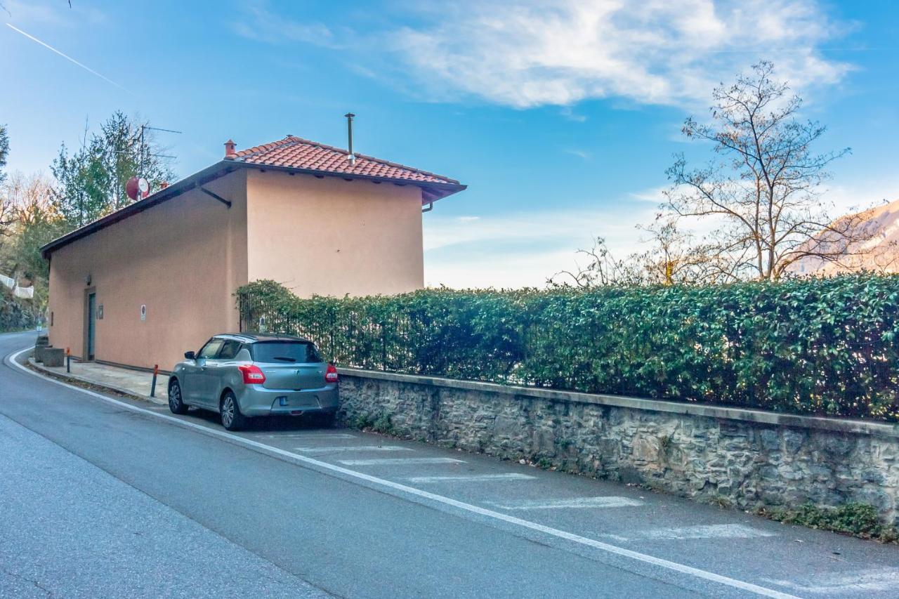 Flower House With Lake View By Wonderful Italy Perledo Bagian luar foto